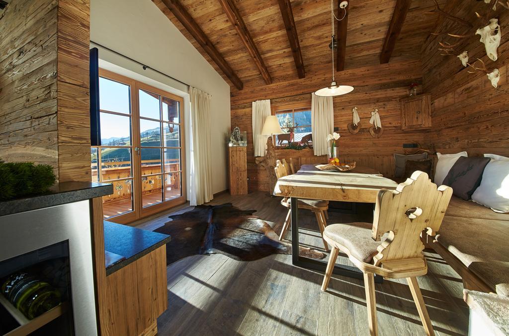 Panorama Chalets Saalbach-Hinterglemm Phòng bức ảnh